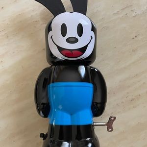 Disney D23 Oswald The Lucky Rabbit 90th Anniversary Tin Wind Up -  Schylling LE